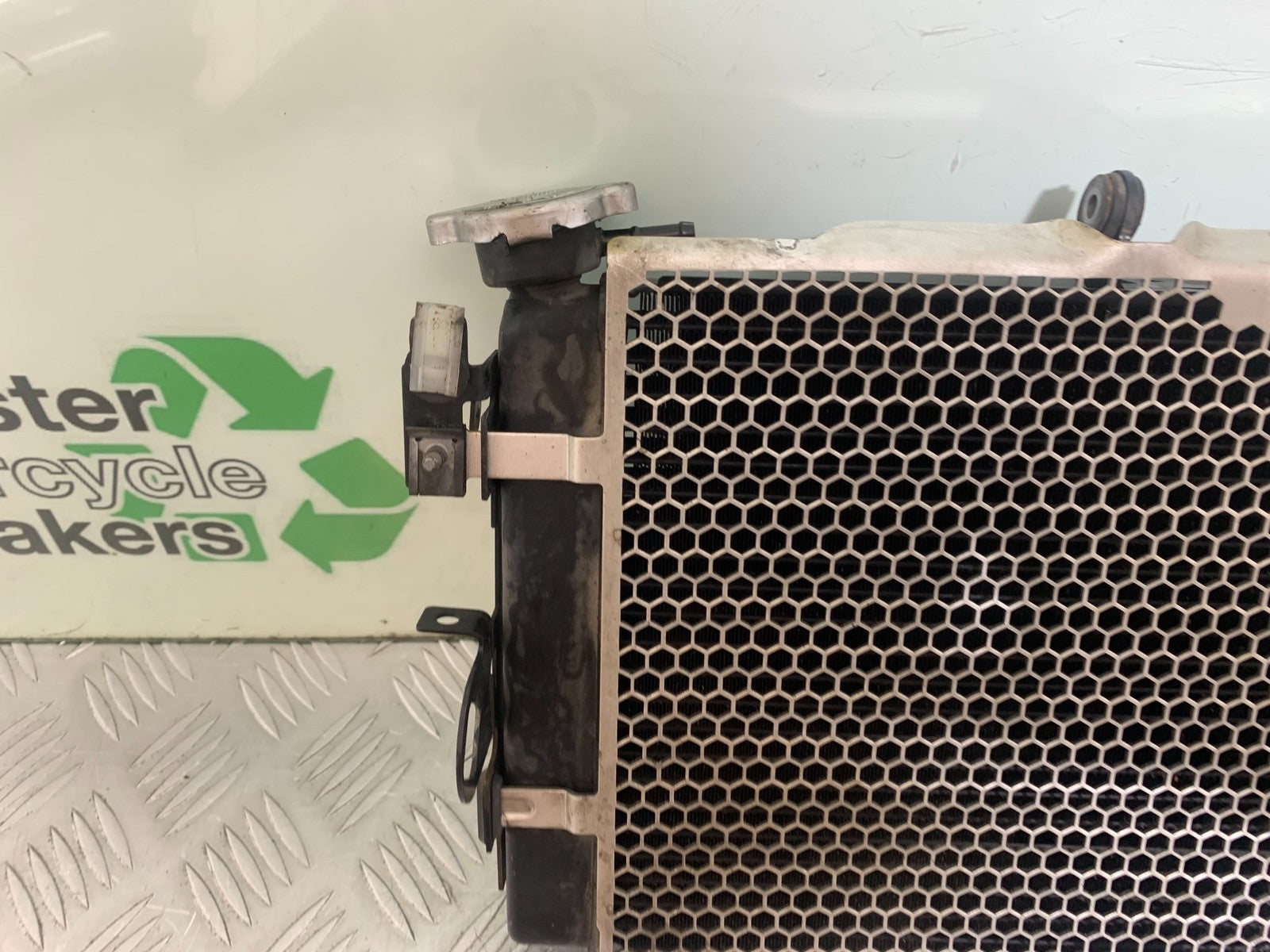TRIUMPH TIGER 800 XRT RADIATOR  2018-2020 (CMB1193)