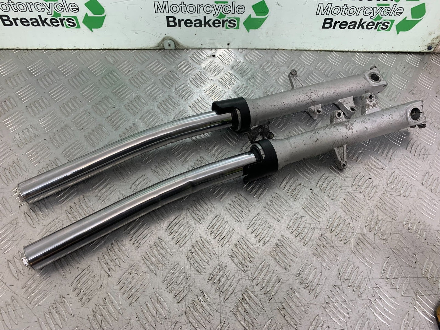 HONDA NT 700 V DEAUVILLE FORKS (BENT)  YEAR 2006-2010 (CMB1298)