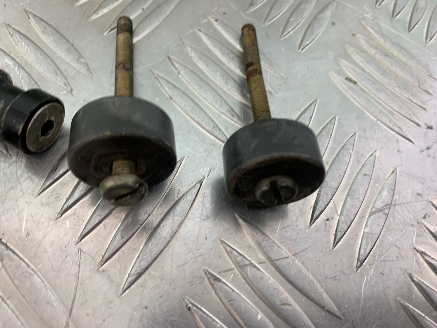 SUZUKI SV650 SV 650 BAR END WEIGHTS AND BOBBINS    YEAR 2003-2006 (CMB1024)
