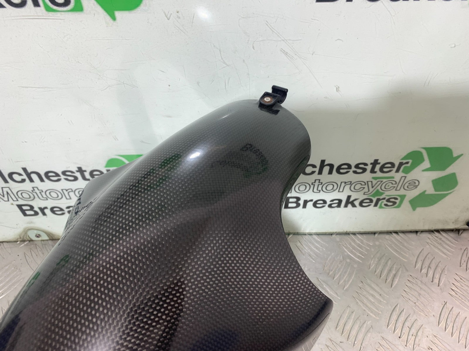DUCATI 1198 S CARBON FRONT MUDGUARD   YEAR 2009-2011 (CMB1219)
