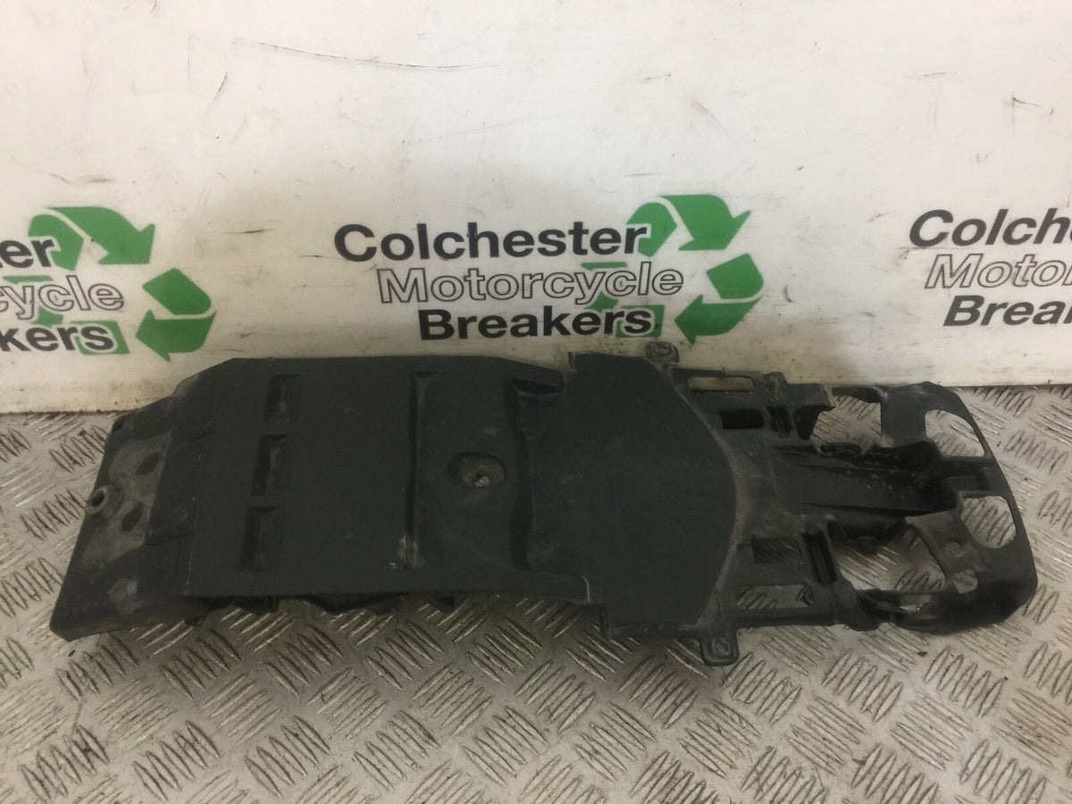 SUZUKI GSXR 600 L1-L8 UNDERTRAY  YEAR 2011-2017 (STOCK 728)