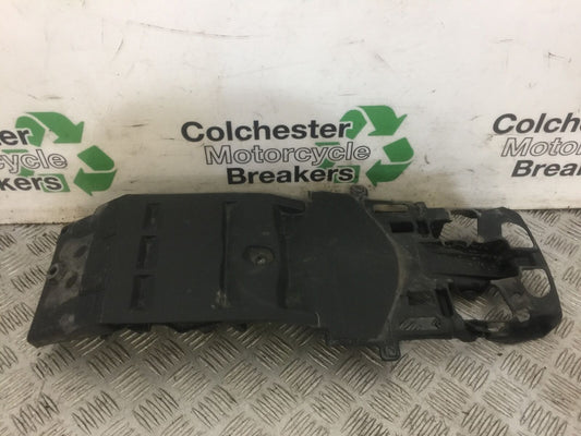 SUZUKI GSXR 600 L1-L8 UNDERTRAY  YEAR 2011-2017 (STOCK 728)