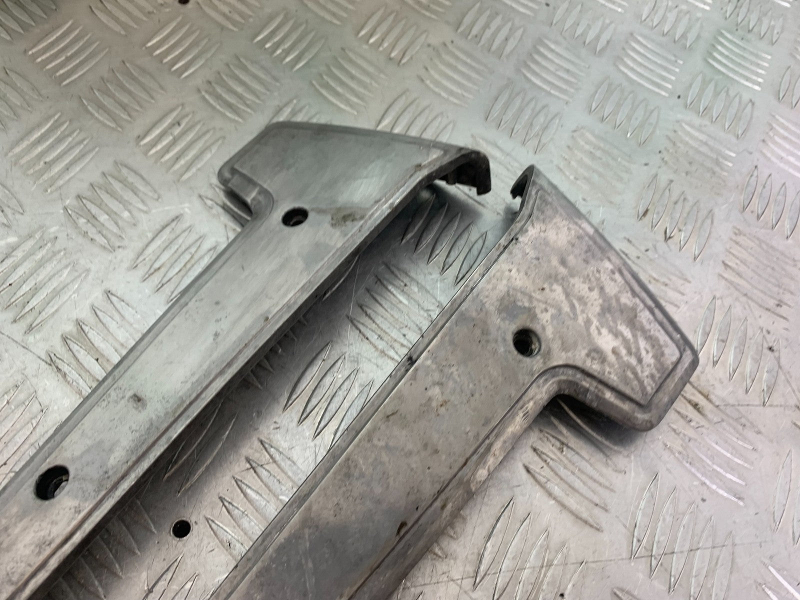 HONDA GL500 GL 500 SILVERWING RADIATOR COVERS  YEAR 1981-82  (CMB1168)