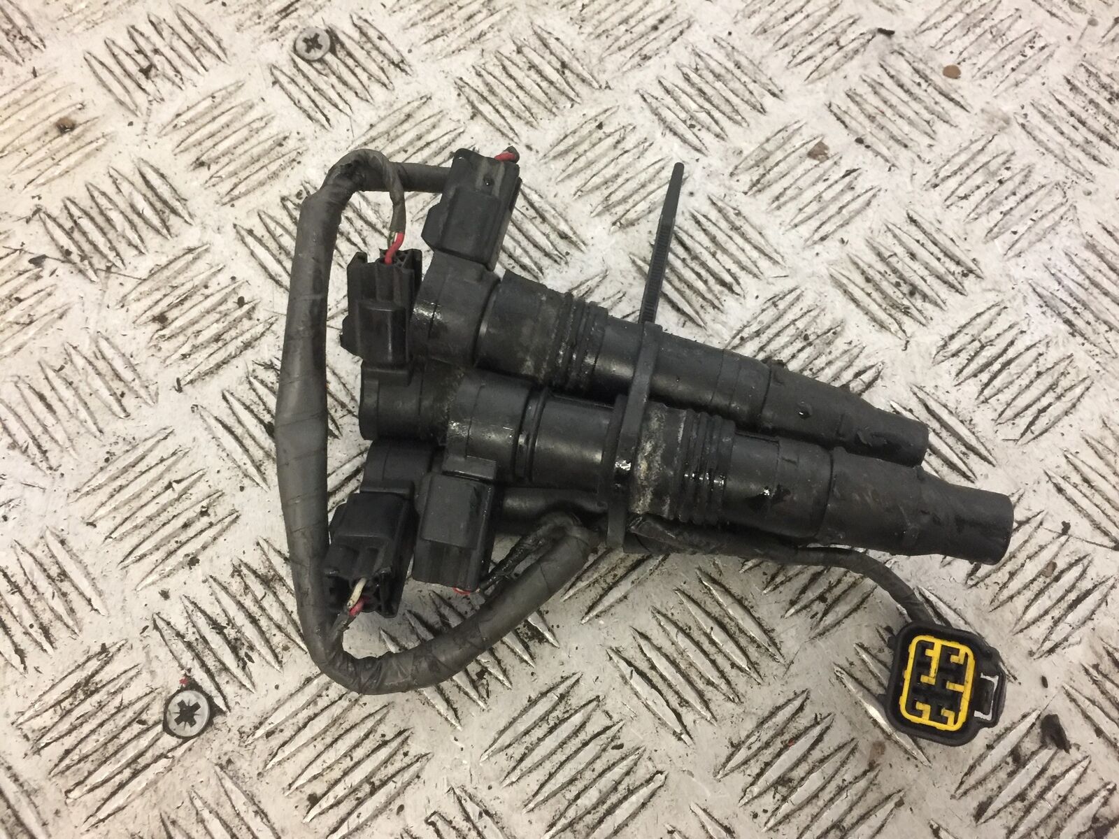 KAWASAKI GTR1400 GTR 1400 COILS  YEAR 2010 (STOCK 716)
