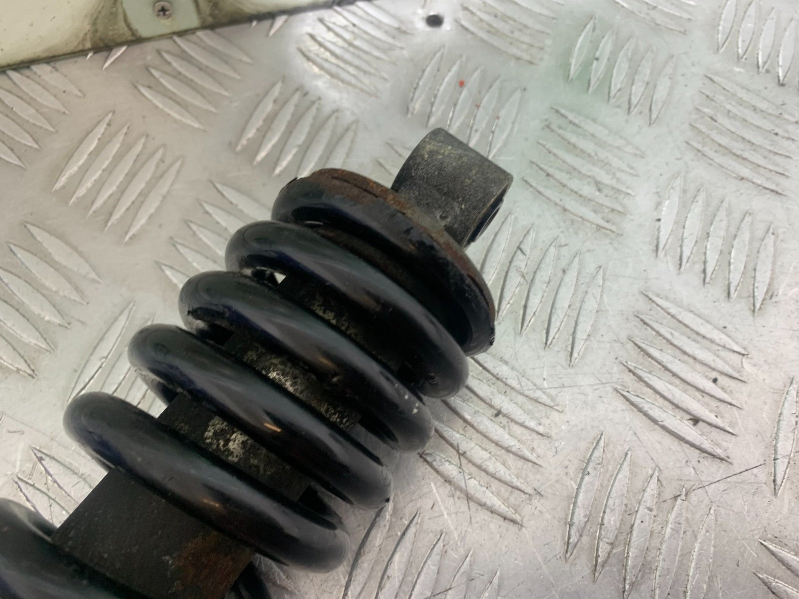 HONDA XL125 VARADERO REAR SHOCK   YEAR 2001-2006  (CMB1210)