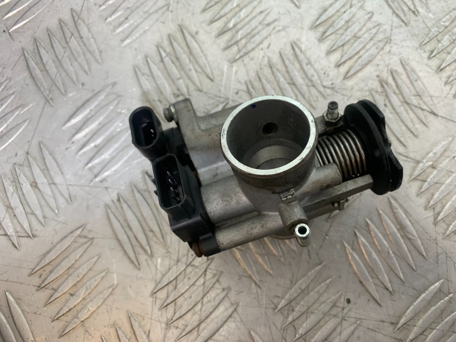 SINNIS HOODLUM 125 THROTTLE BODY  YEAR 2021-2025 (CMB1196)