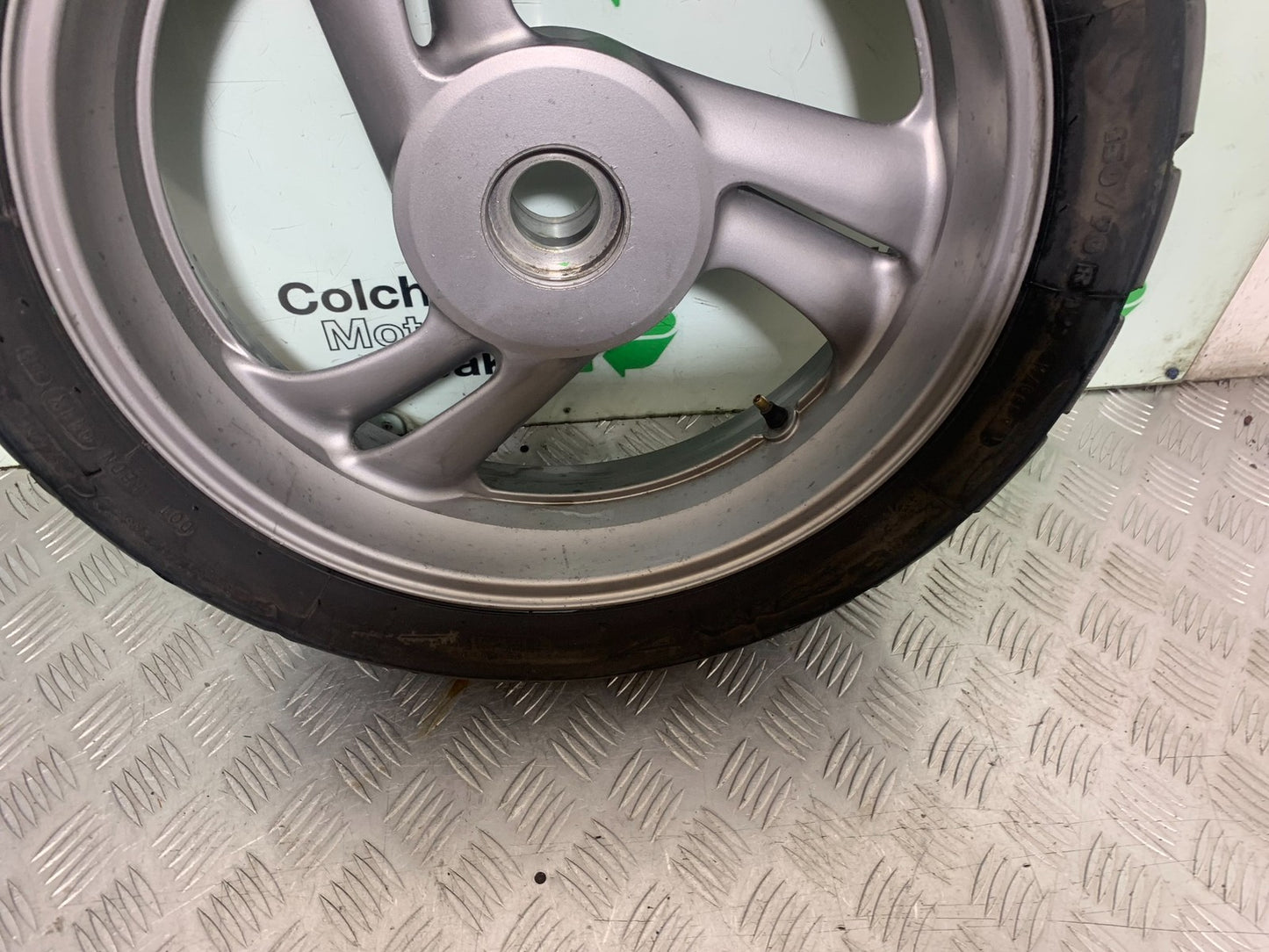 HONDA NTV 600 REVERE REAR WHEEL YEAR 1988-1996  (CMB1281)