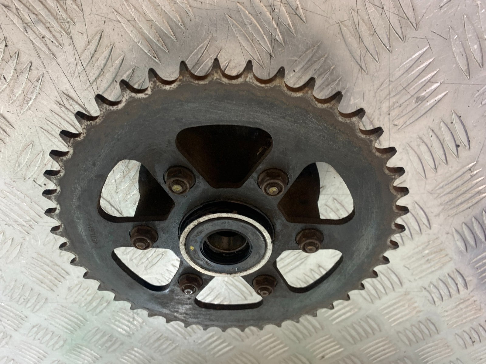 KTM DUKE 125 SPROCKET CARRIER  YEAR 2017-2022 (CMB1222)
