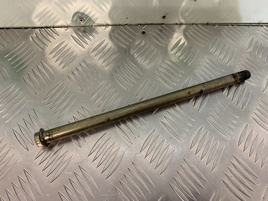 TRIUMPH TIGER 800 XCA SWINGARM SPINDLE  YEAR 2015-2017 (STOCK 940)