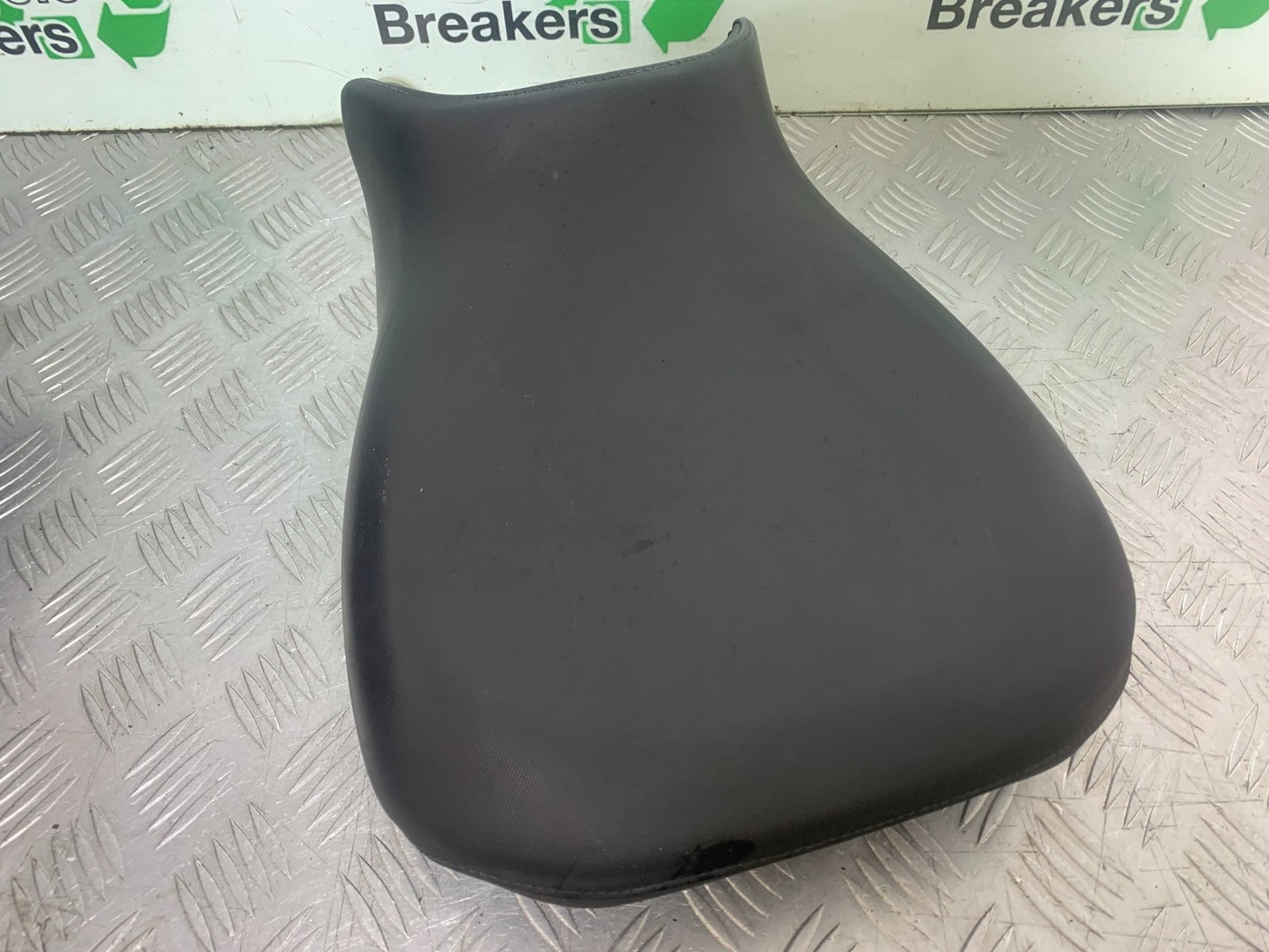BMW R1200 R 1200 GS FRONT SEAT  YEAR 2013-2016 (CMB1257)