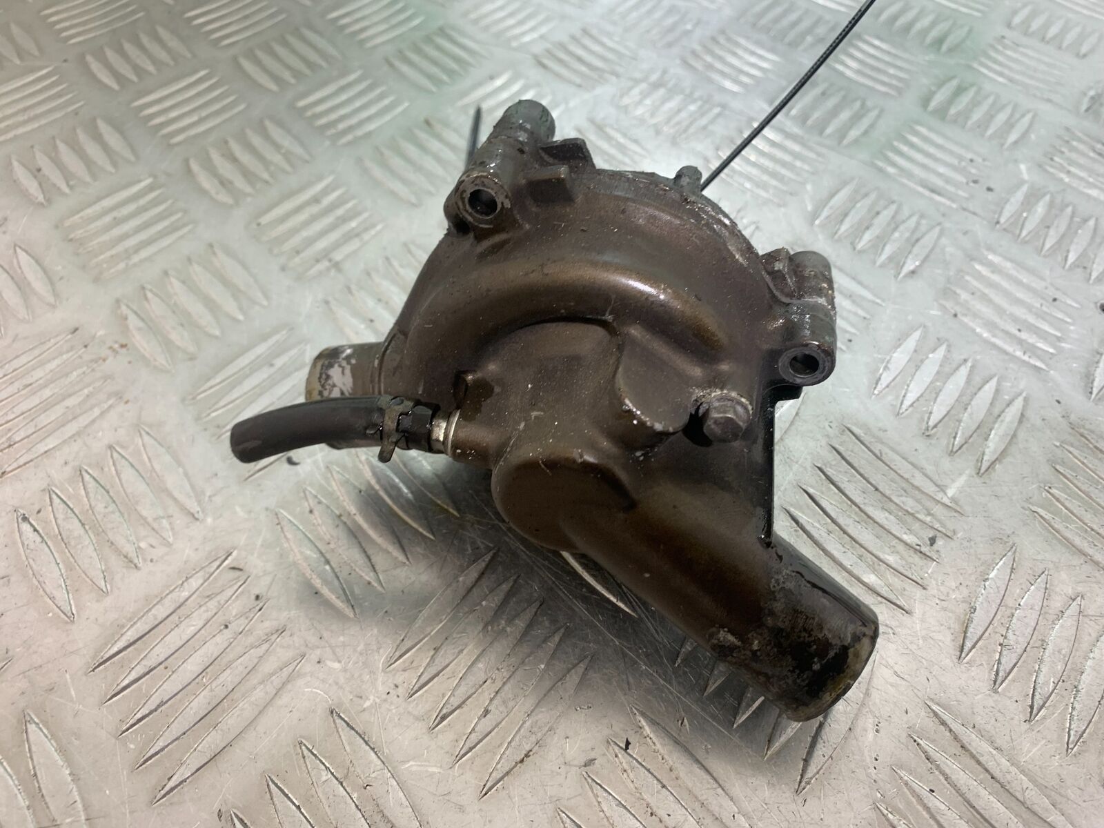 KAWASAKI ZX9R ZX9 C WATER PUMP  YEAR 1998-99 (STOCK 903)