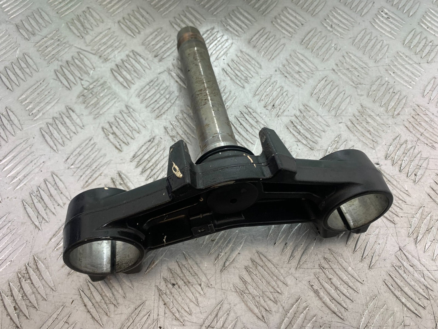 KAWASAKI Z1000 SX BOTTOM YOKE  YEAR 2014-16 (CMB1264)