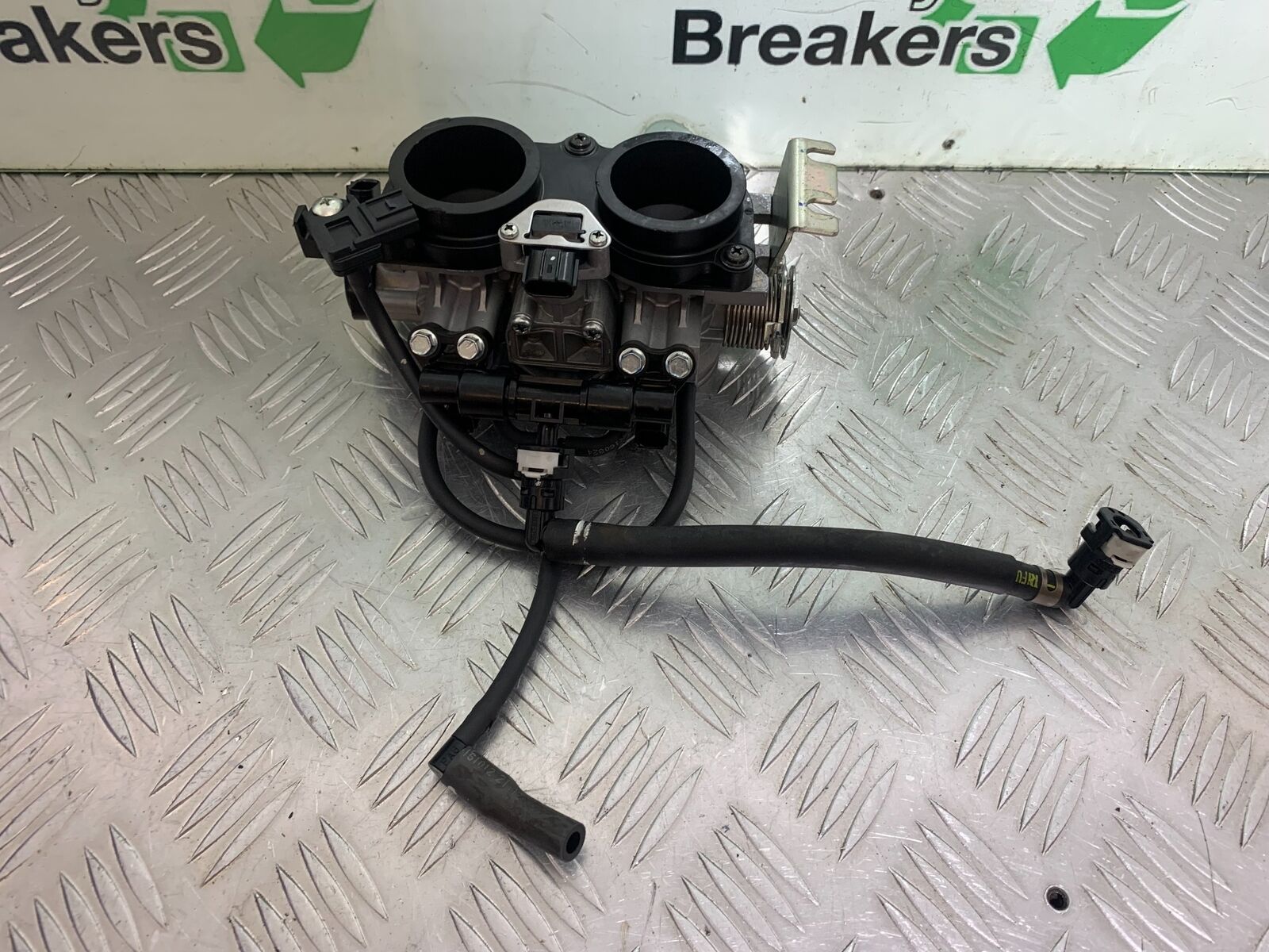 HONDA CRF1000 (DCT) AFRICA TWIN THROTTLE BODIES  YEAR 2017 (CMB1030)