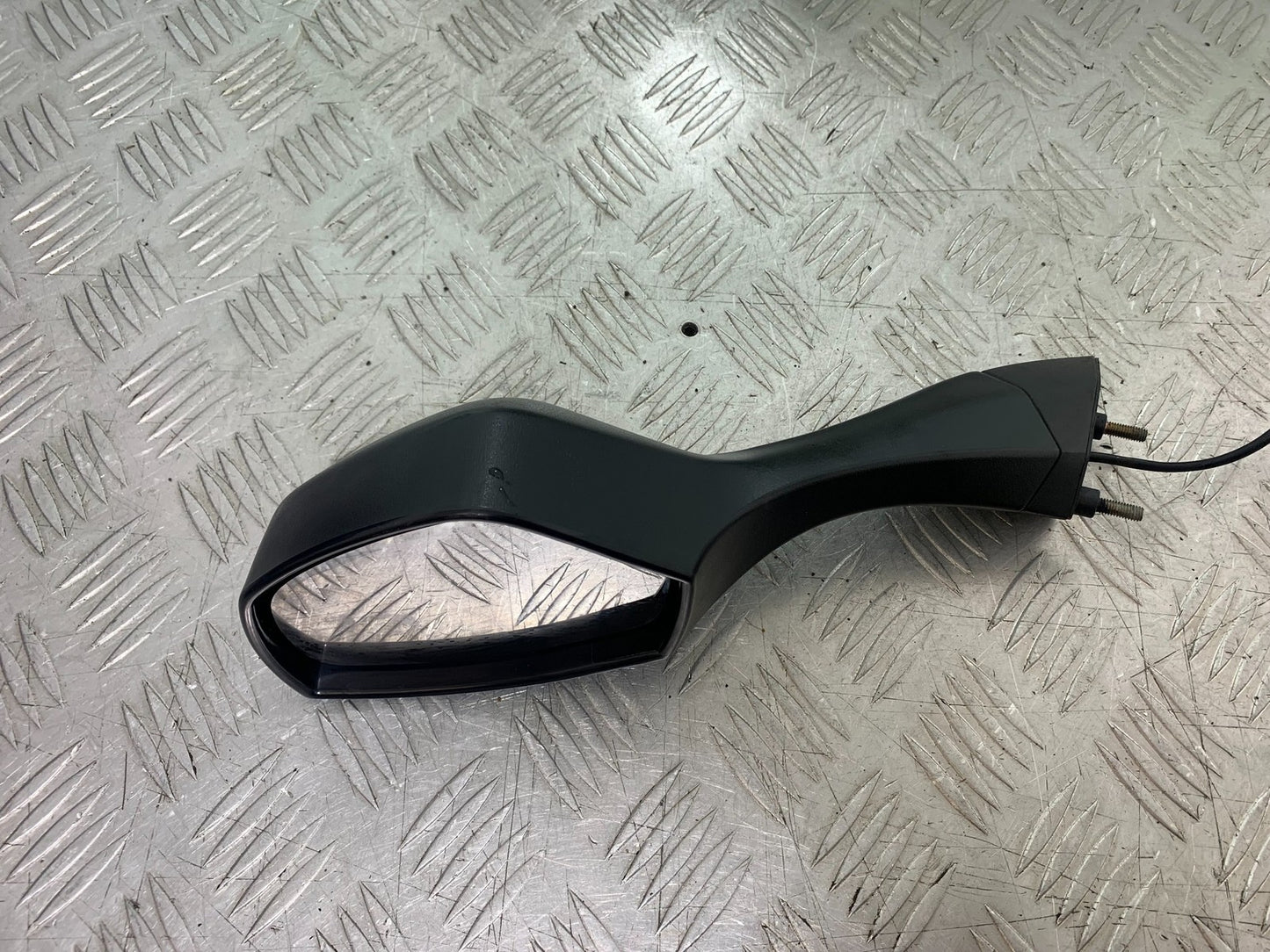 TRIUMPH 1050 SPRINT GT LEFT MIRROR YEAR 2010-2016 (CMB1250)