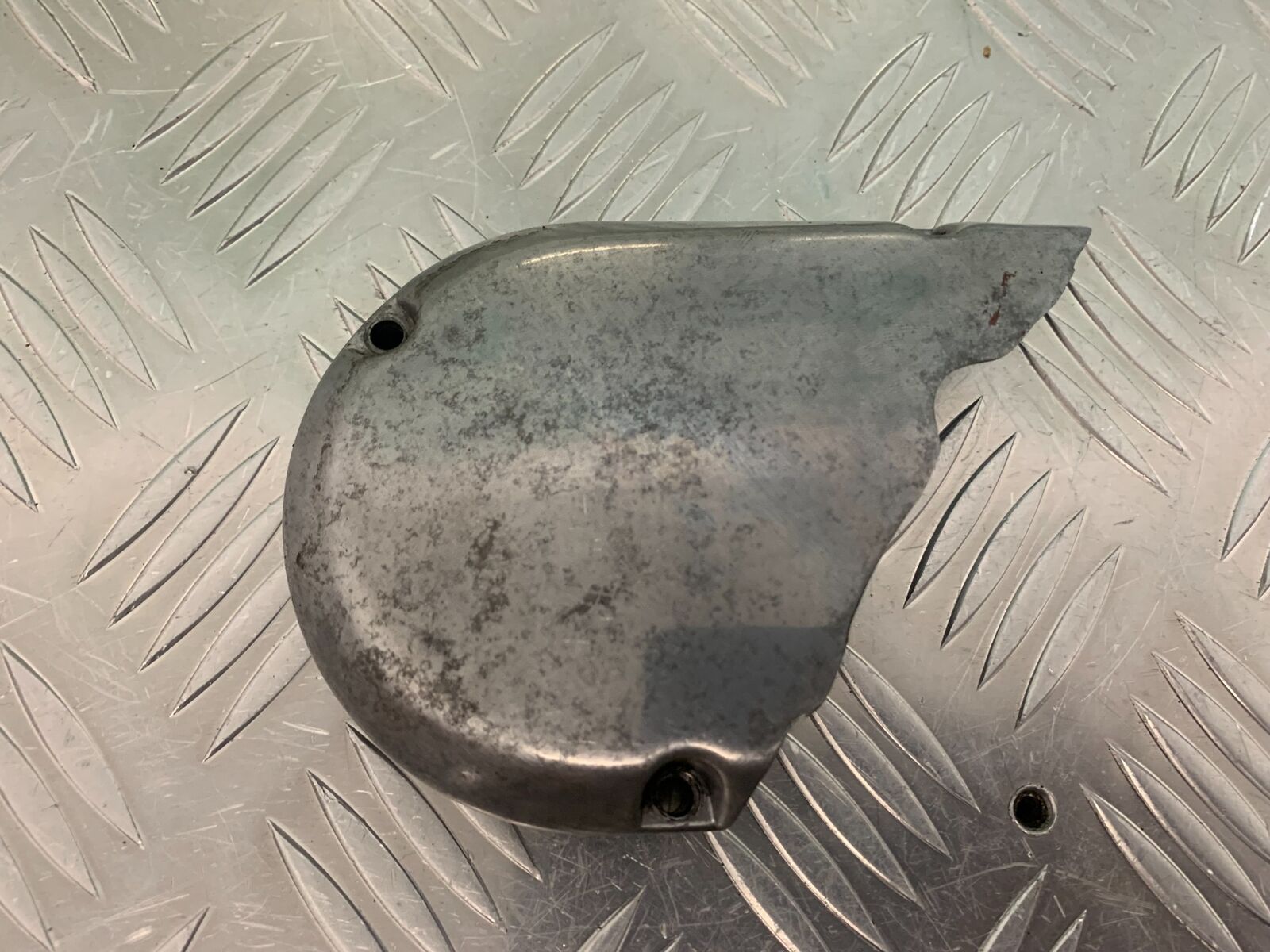 SUZUKI GS750 E GS 750E SPROCKET COVER   YEAR 1979  (STOCK 959)