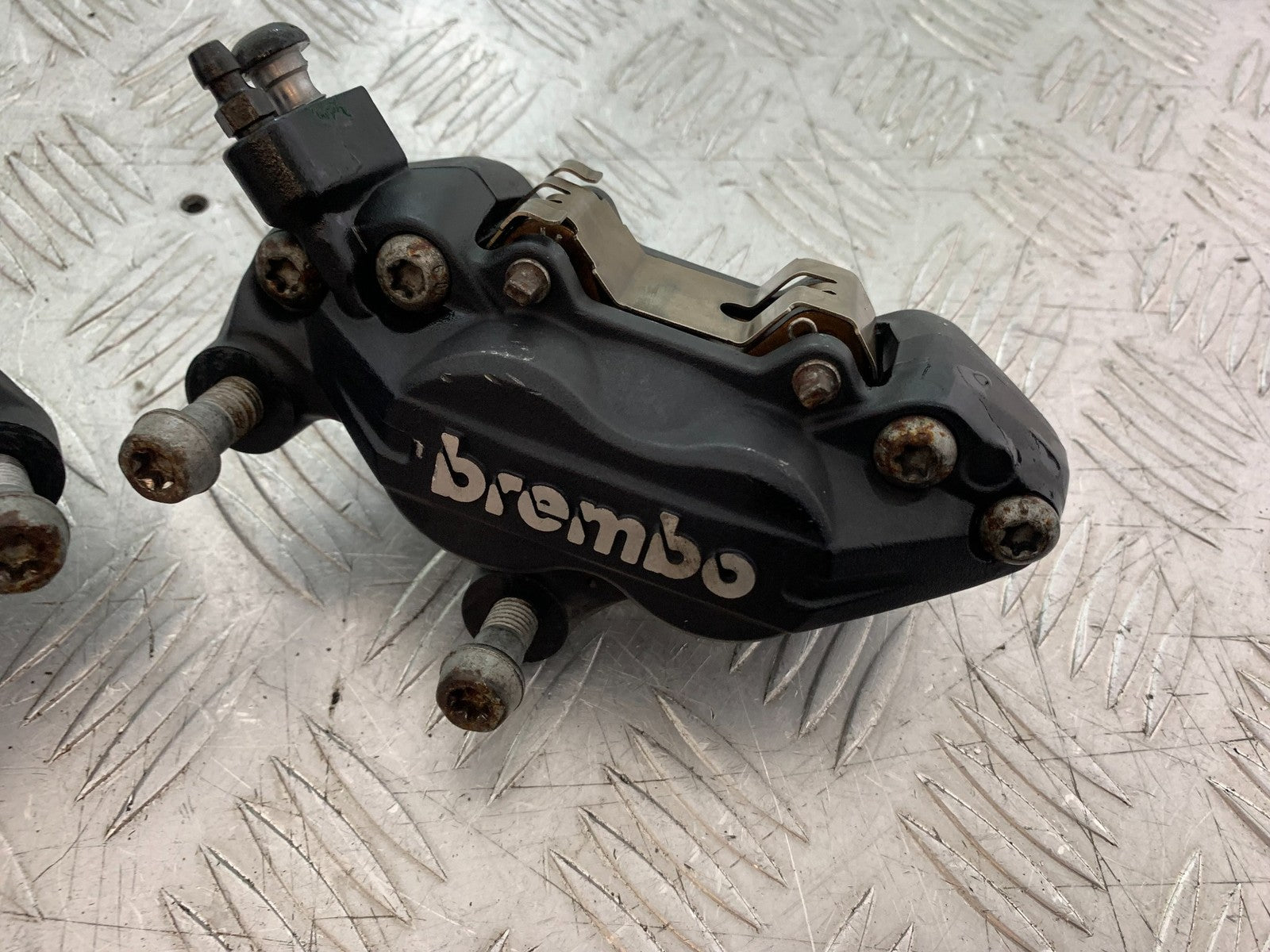 BMW F800 GT FRONT BRAKE CALIPERS  YEAR 2013-2017 (CMB1248)