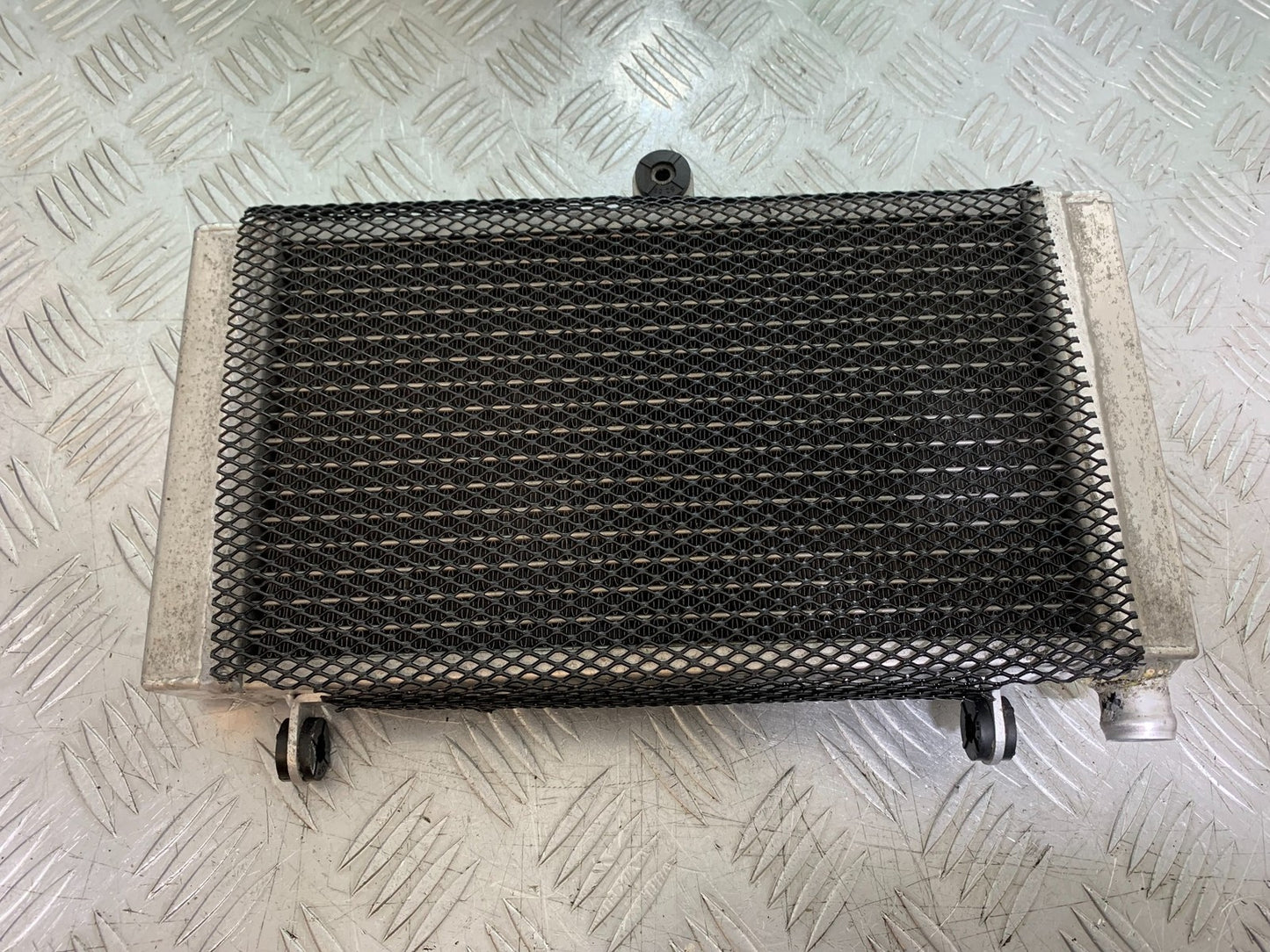 HONDA CBF500 CBF 500 RADIATOR   YEAR 2004-2008  (CMB1294)