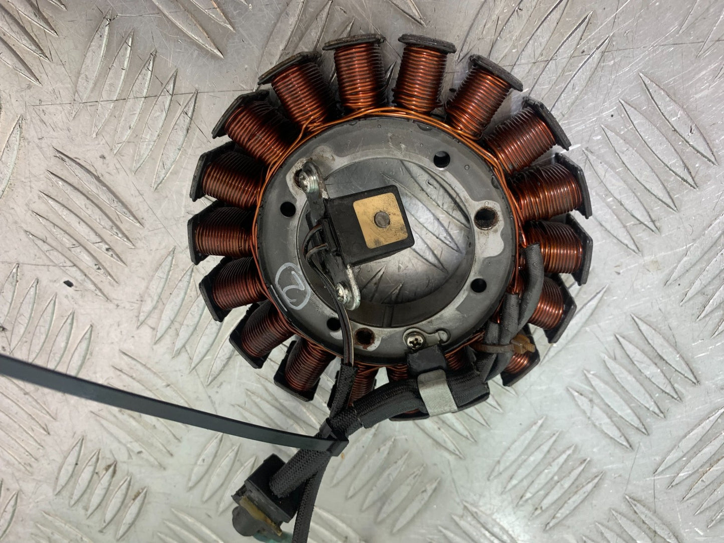 KAWASAKI VN1500 CLASSIC GENERATOR AND PICK UP   YEAR 1999 -2006 (CMB1166)