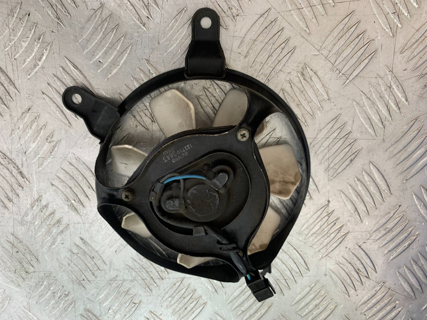 TRIUMPH 1050 SPRINT ST RADIATOR FAN  2003-2011 (CMB1285)