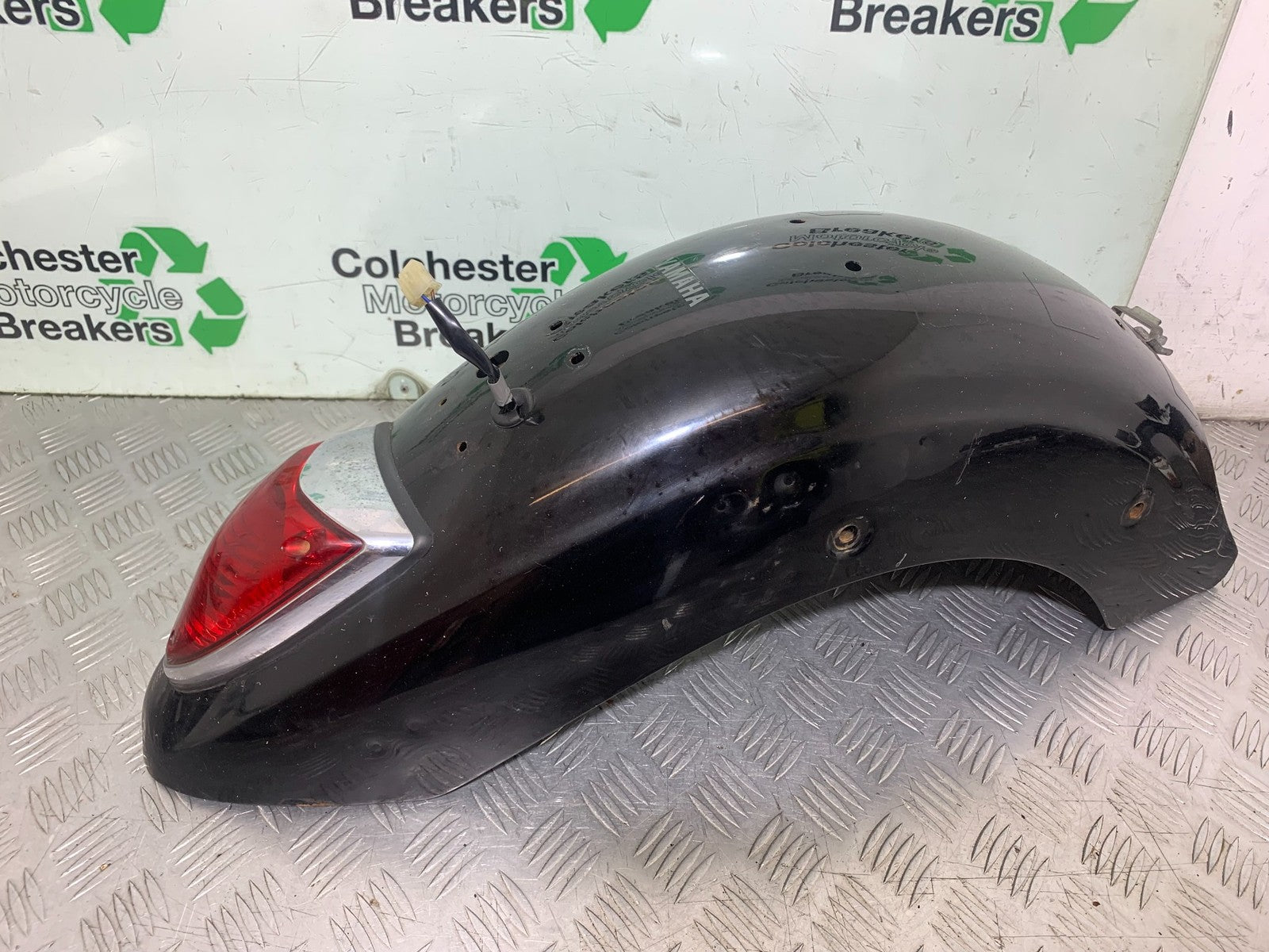 YAMAHA XVS 1300 MIDNIGHT STAR REAR MUDGUARD YEAR 2007-16 (CMB1200)