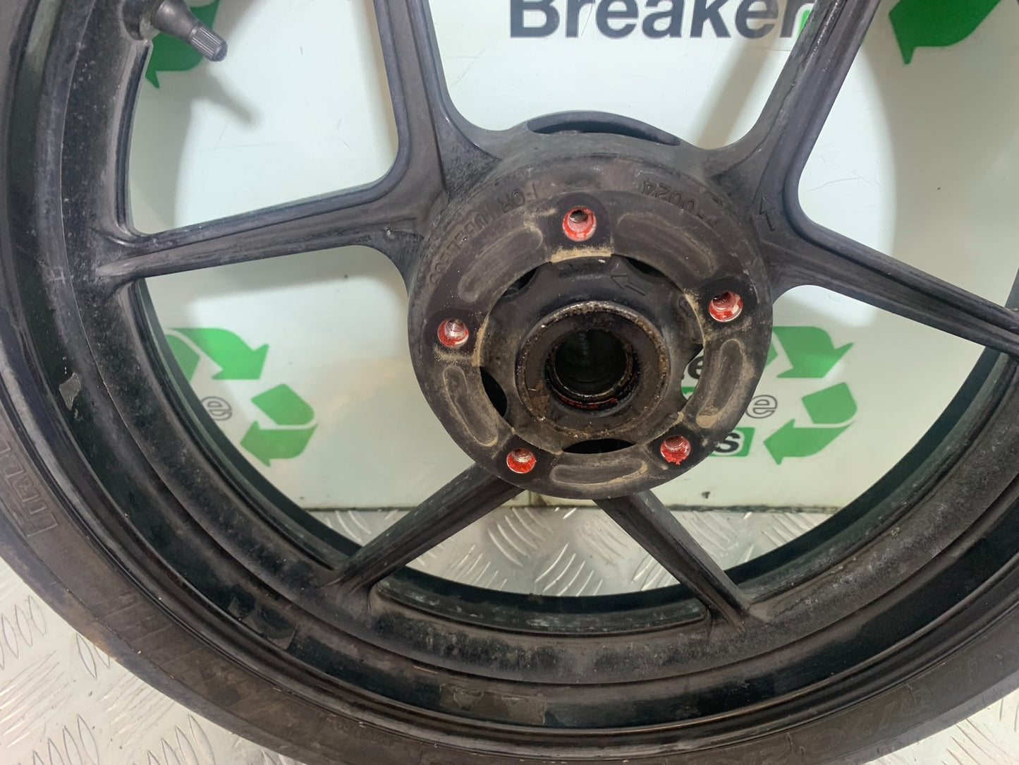 KAWASAKI ZX6R ZX6 R P7F P8F FRONT WHEEL  YEAR 2007-08 (CMB1165)