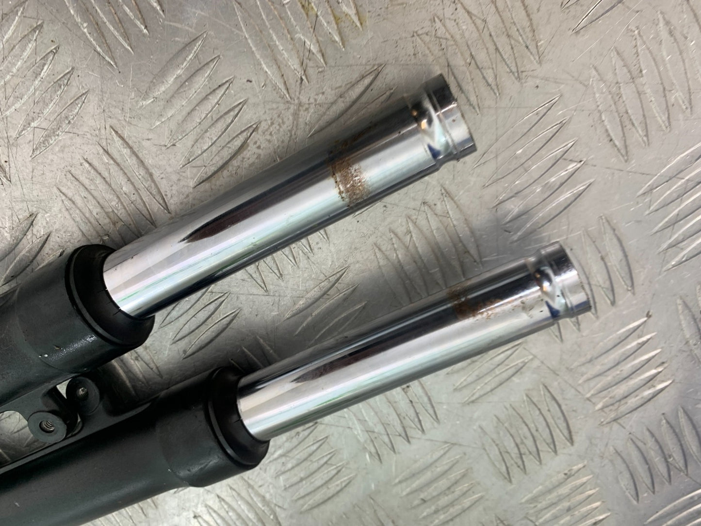 YAMAHA XMAX 125 XMAX-125 FORKS  YEAR 2015-2020  (CMB1266)