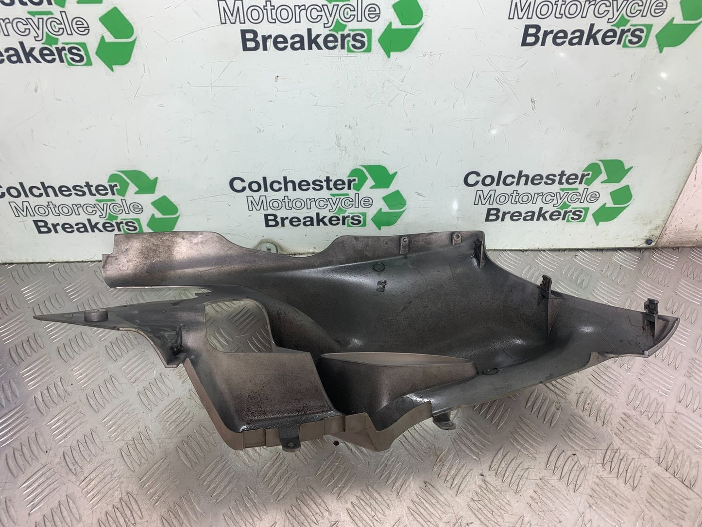 BMW K1200 K 1200 LT RIGHT LOWER FAIRING  YEAR 1999-07 (CMB1271)