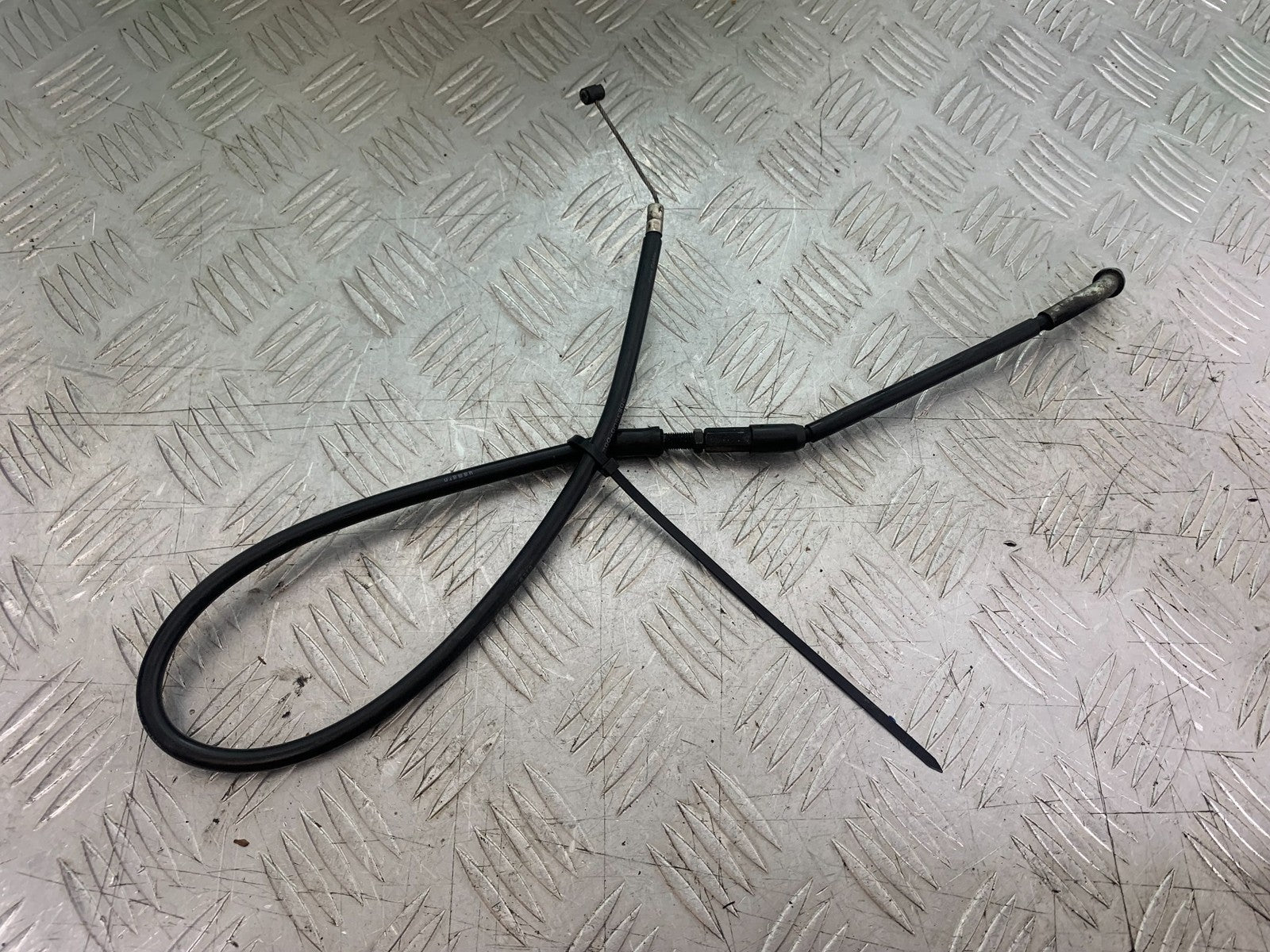 YAMAHA XJ6 XJ6-S CLUTCH CABLE  YEAR 2009-2015  (CMB1212)