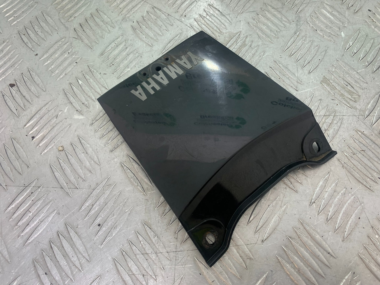 YAMAHA YBR125 YBR 125 TAIL PIECE JOINER YEAR 2010-2017 (CMB1163)