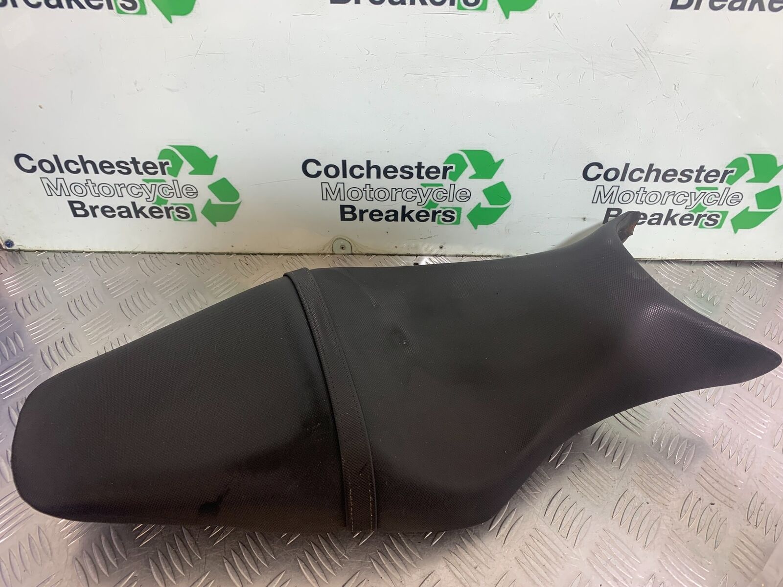 HONDA CBR650 F CBR 650F SEAT   YEAR 2014-17  (CMB1130)