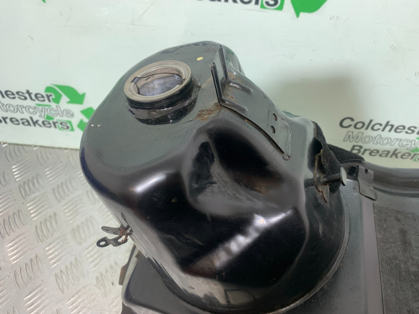 HONDA ST1100 PAN EUROPEAN PETROL TANK  YEAR 1993-2001 (CMB1195)