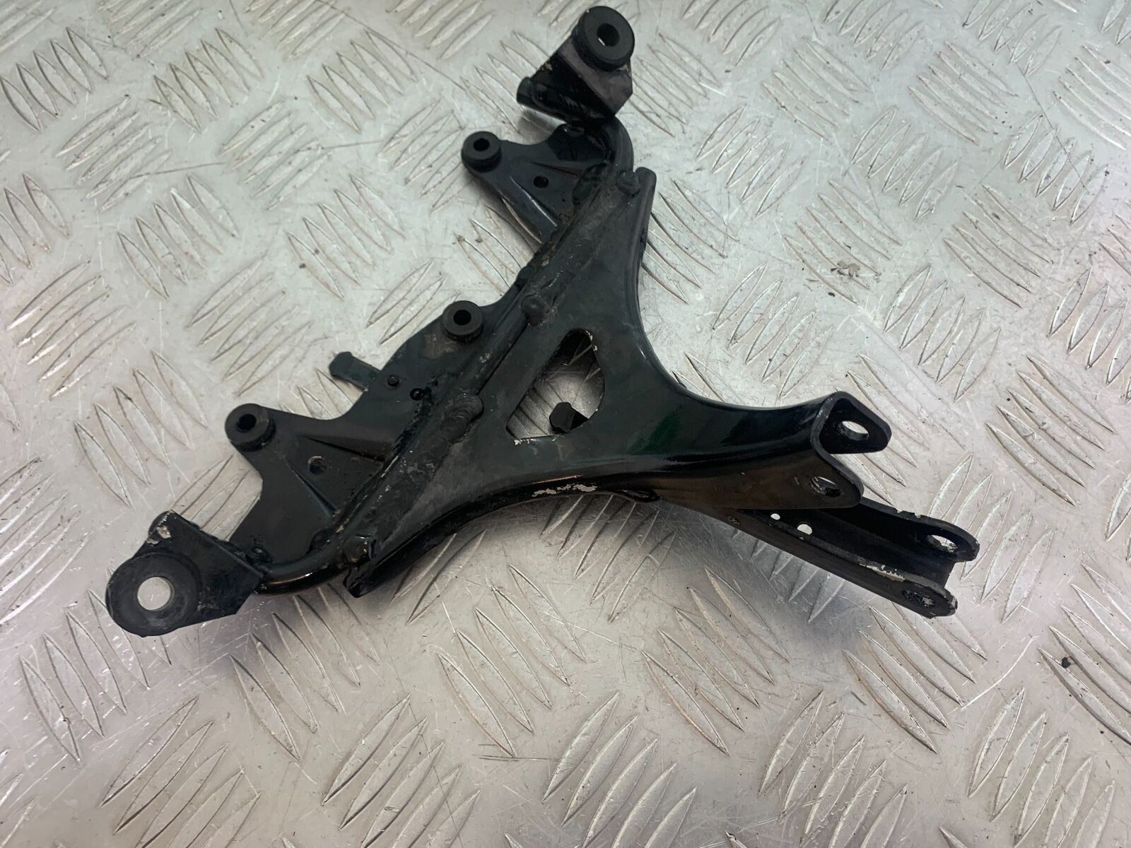 KAWASAKI ZX6R ZX6 J FAIRING BRACKET   YEAR 2000 (CMB1129)