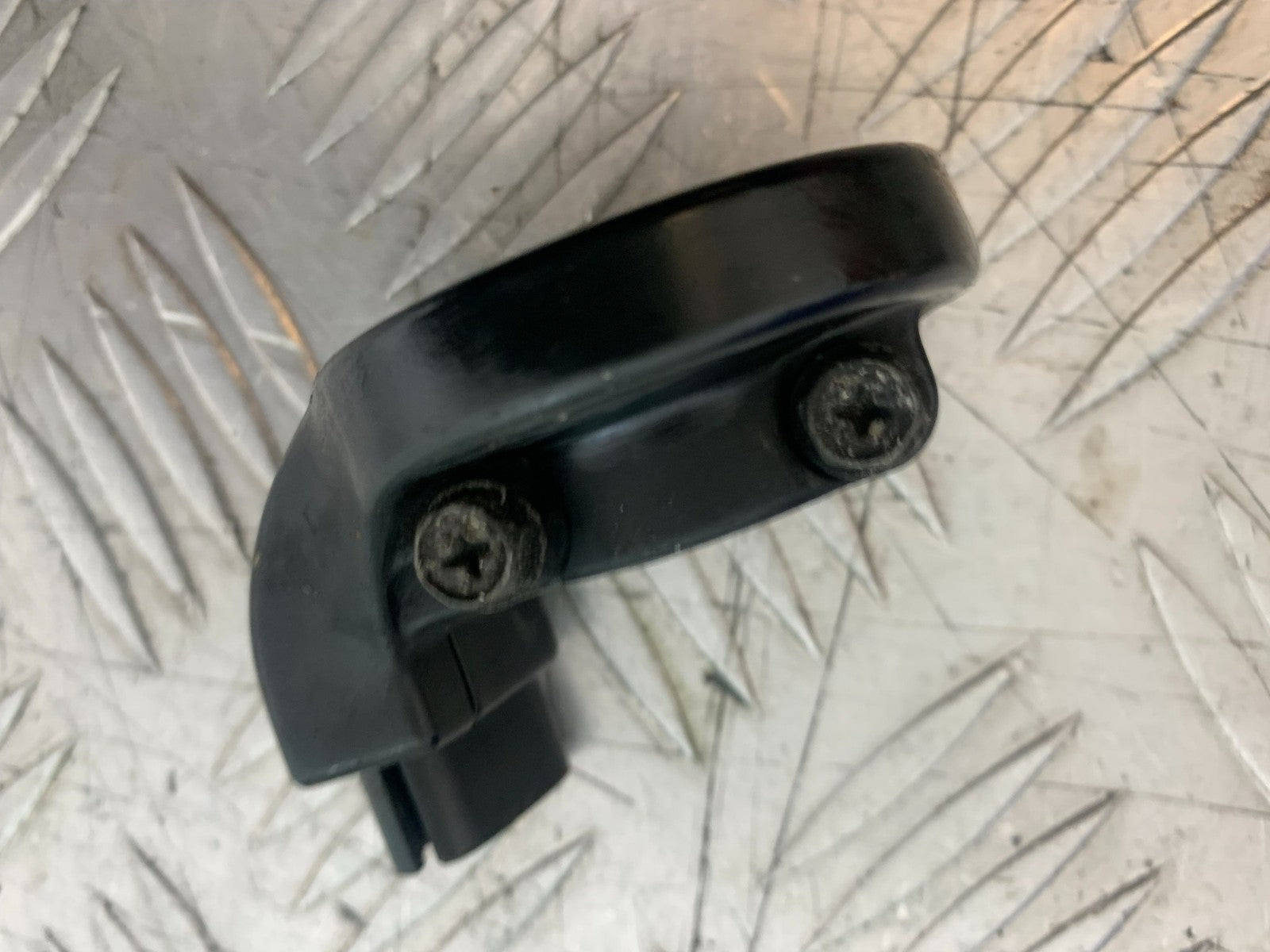 HONDA XL125 VARADERO THROTTLE HOUSING   YEAR 2001-2006  (CMB1210)
