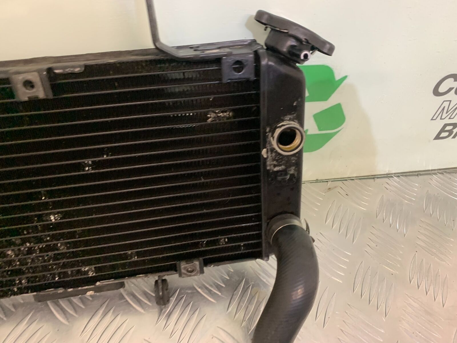 SUZUKI DL 650 V-STROM RADIATOR  YEAR 2006 2011 (STOCK 954)