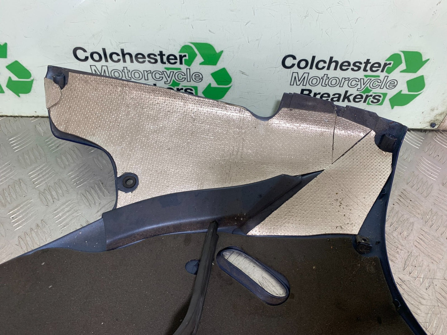 KAWASAKI ZZR1100 D RIGHT FAIRING PANEL YEAR 1993-2001 (CMB1289)