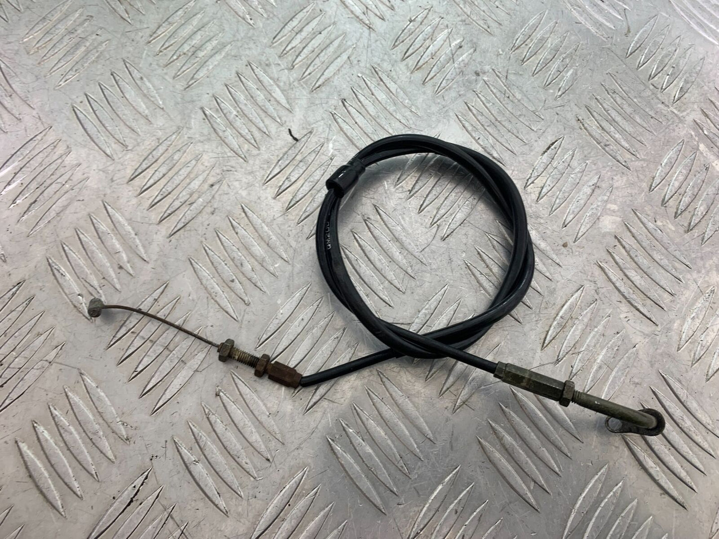 MUTT GT-SS 125 THROTTLE CABLE  YEAR 2020- 2024 (CMB1085)