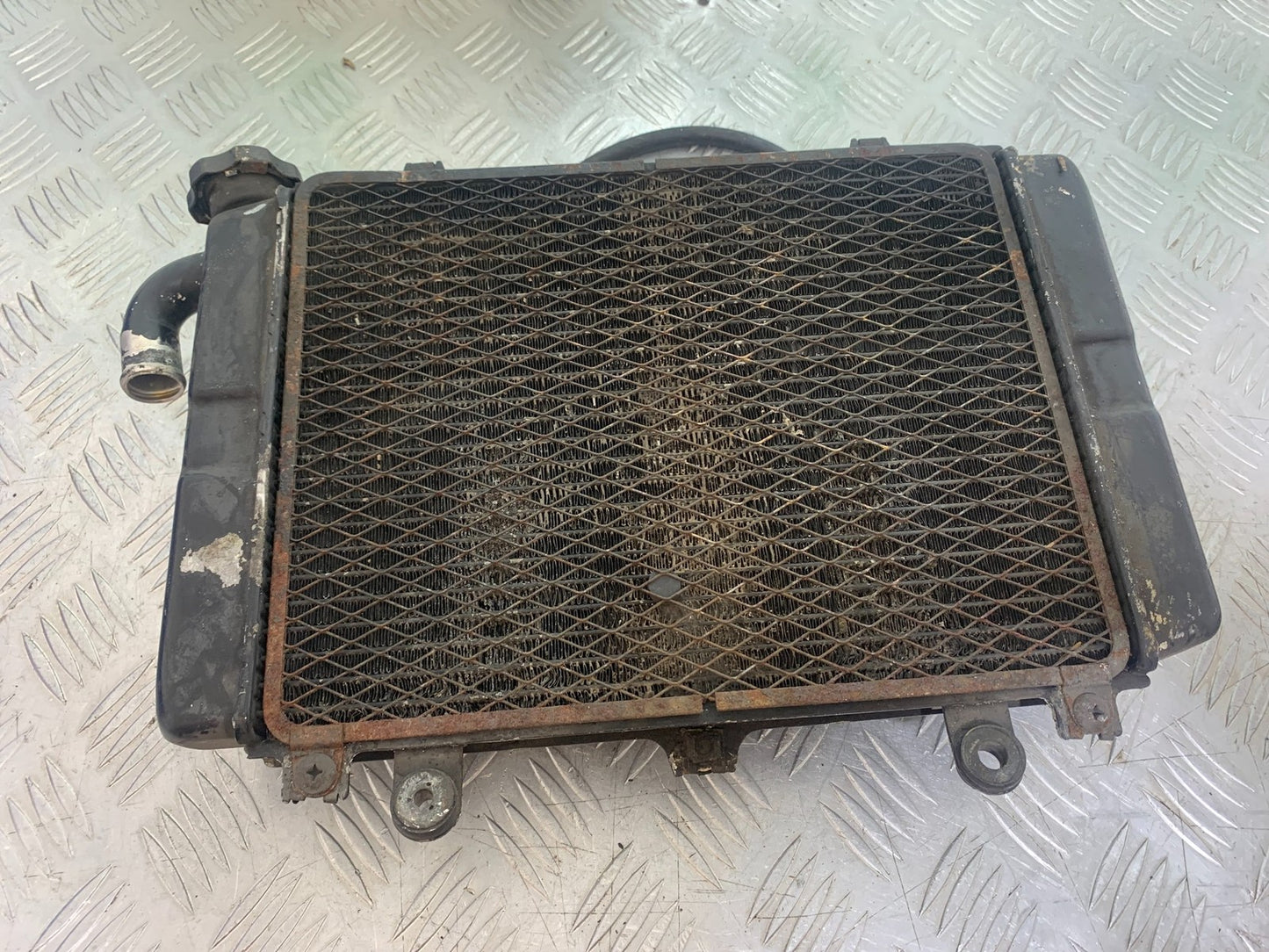 KAWASAKI ZX6R ZX6 F RADIATOR  YEAR 1995-1997 (CMB1169)