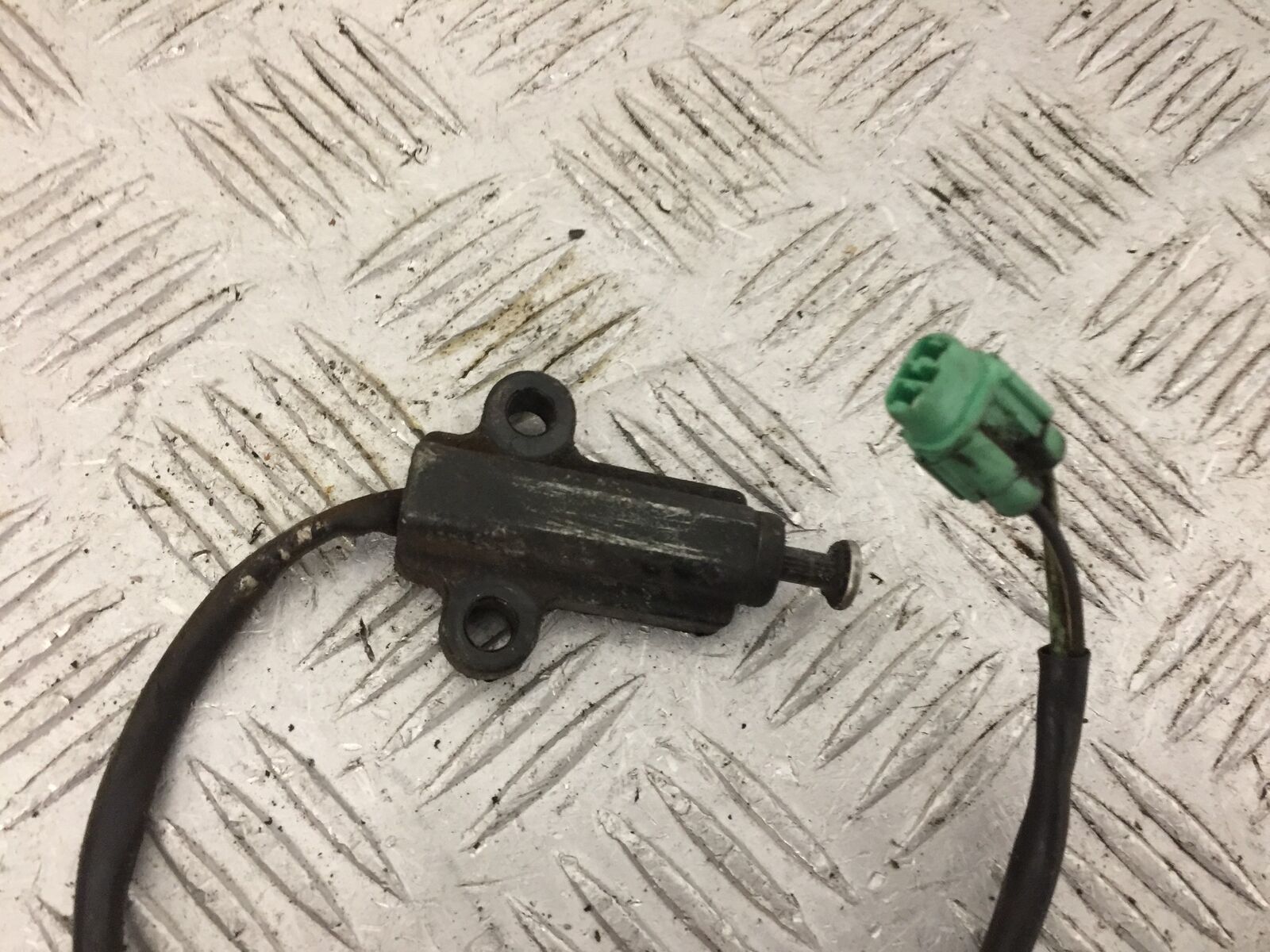 SUZUKI AN 250 BURGMAN SIDE STAND SWITCH YEAR 1999  (STOCK 881)
