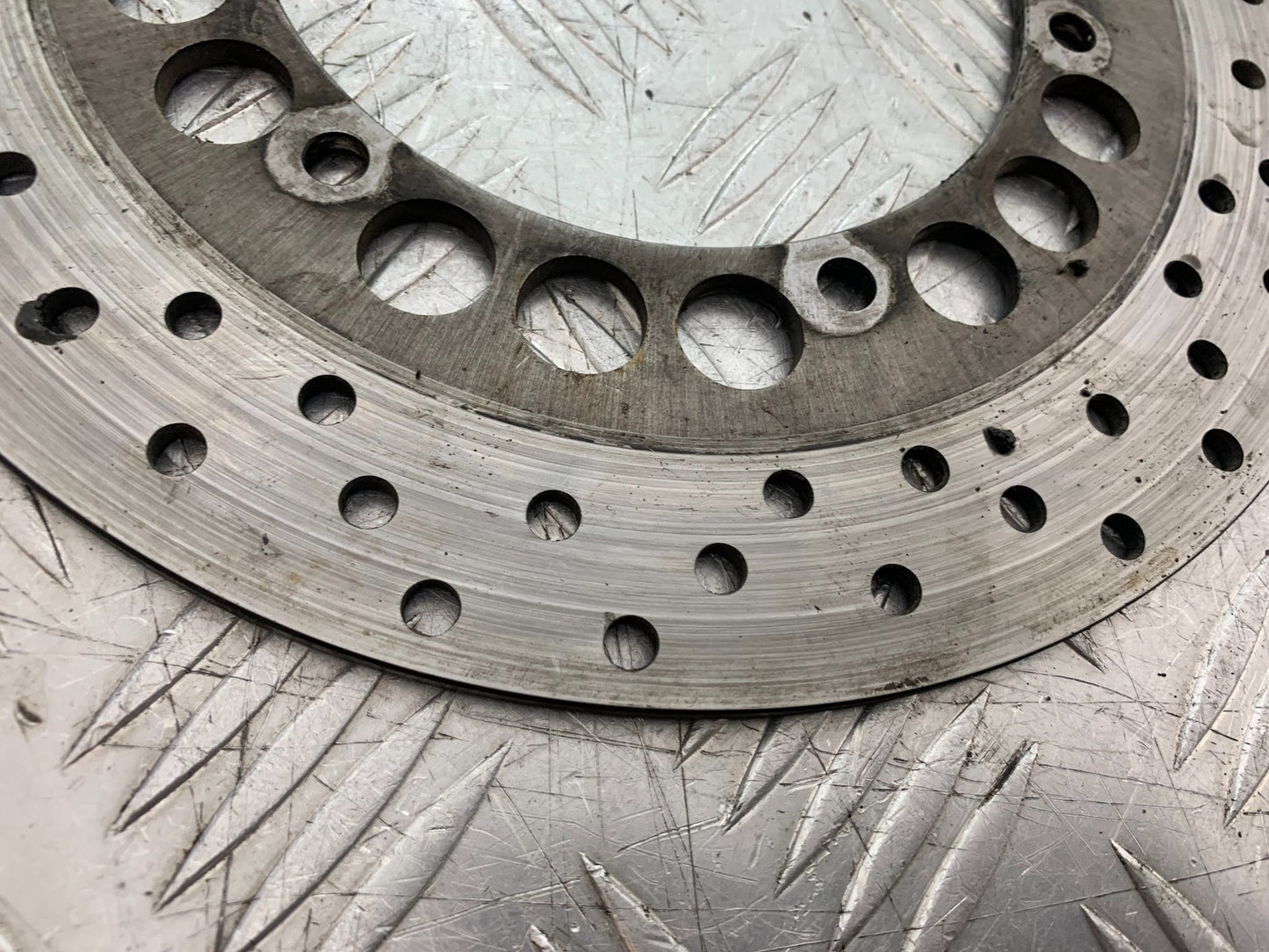 YAMAHA FZS1000 FAZER REAR BRAKE DISC  YEAR 2001-05 (CMB1275)