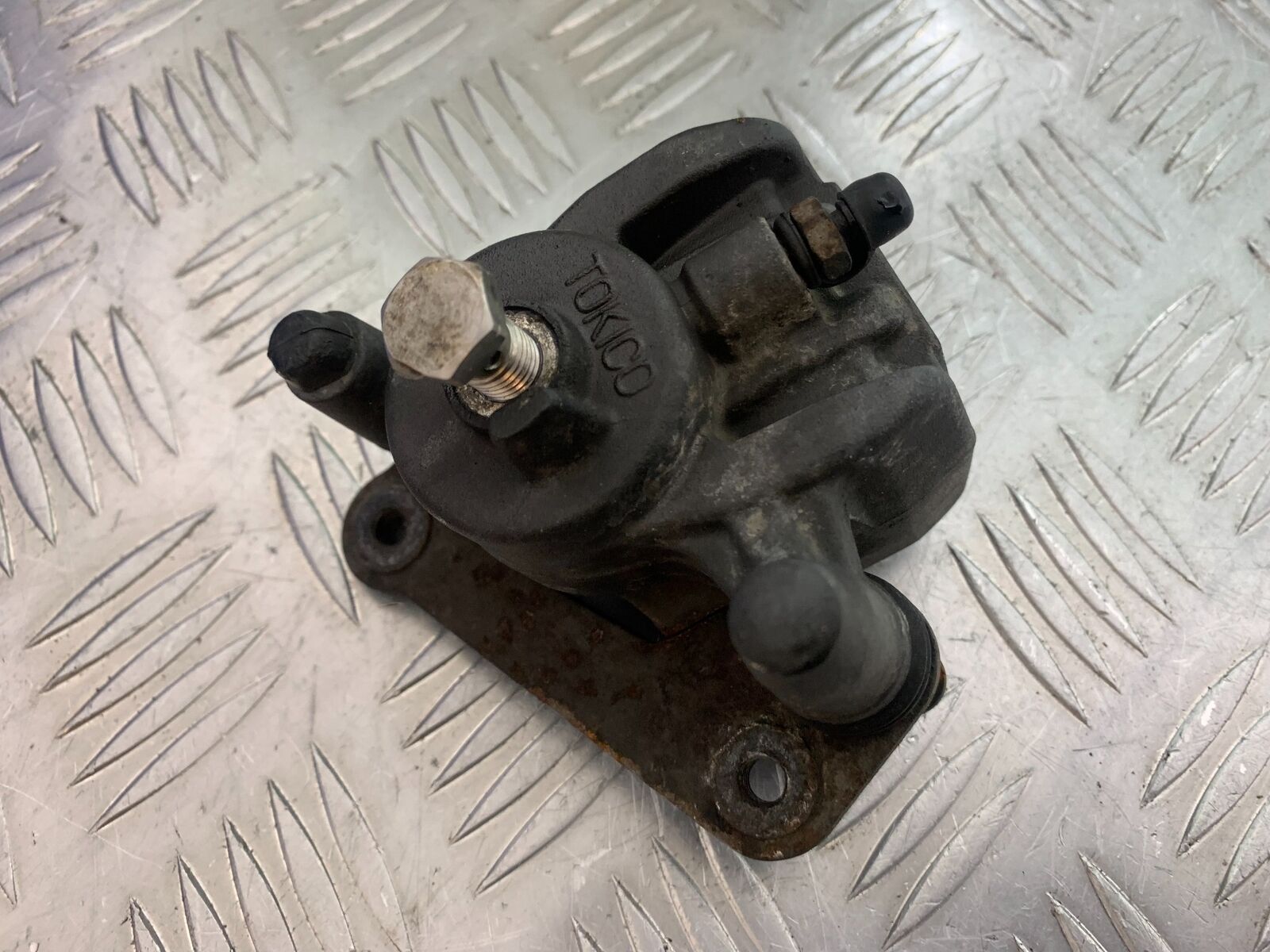 KAWASAKI Z750 Z 750 REAR BRAKE CALIPER  YEAR 2004-2006  (CMB1104)
