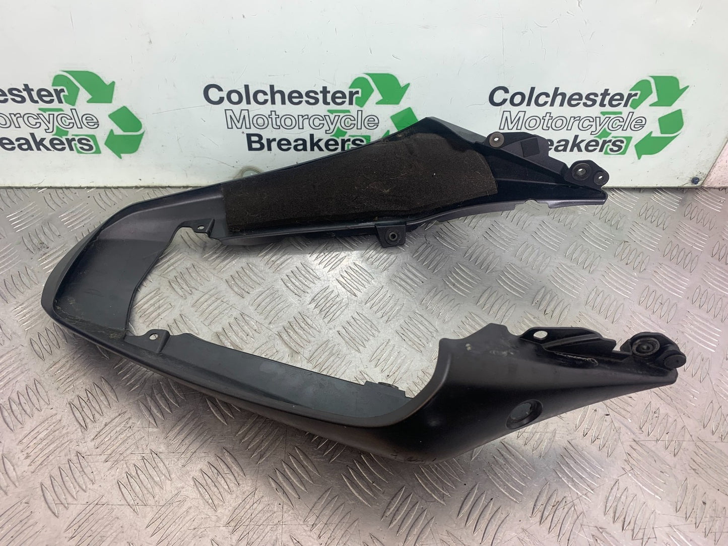 SUZUKI GSR600 GSR 600 TAIL PIECE   2006-2010 (CMB1177)