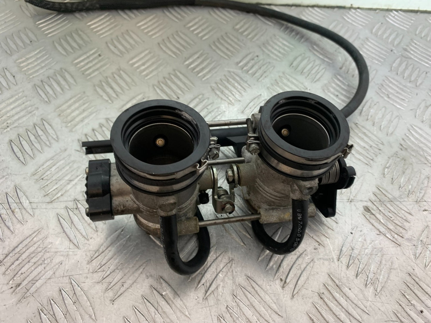 BMW F800 GT THROTTLE BODIES  YEAR 2013-2017 (CMB1248)