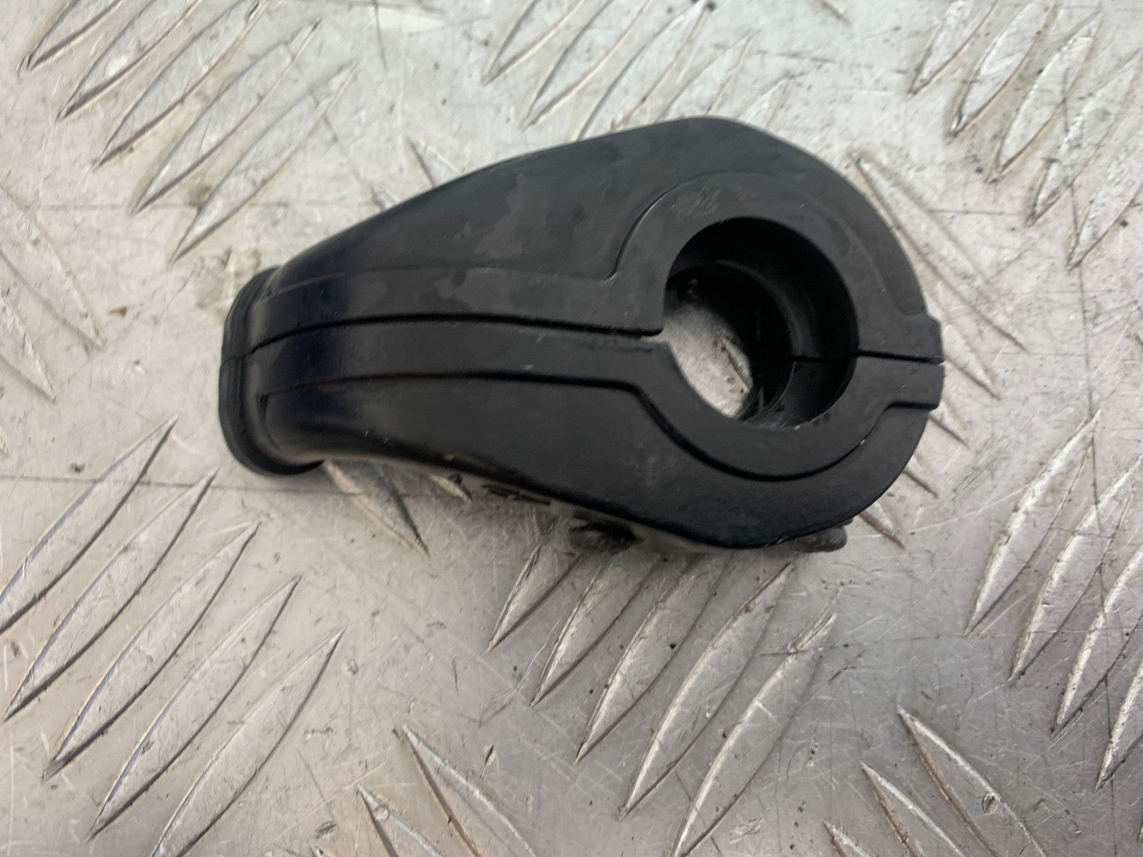 KAWASAKI ZX9R ZX9 E1 THROTTLE HOUSING   YEAR 2000-01 (CMB1171)
