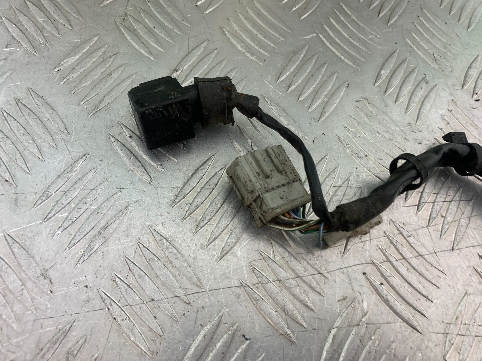 HONDA VT750 SHADOW LEFT SWITCH GEAR  YEAR 2003-2004 (CMB1265)