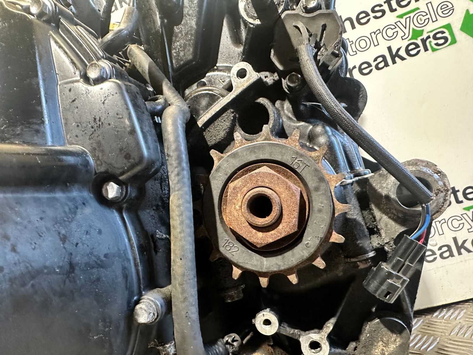 TRIUMPH TIGER 800 ENGINE YEAR 2011-2013  (CMB1113)