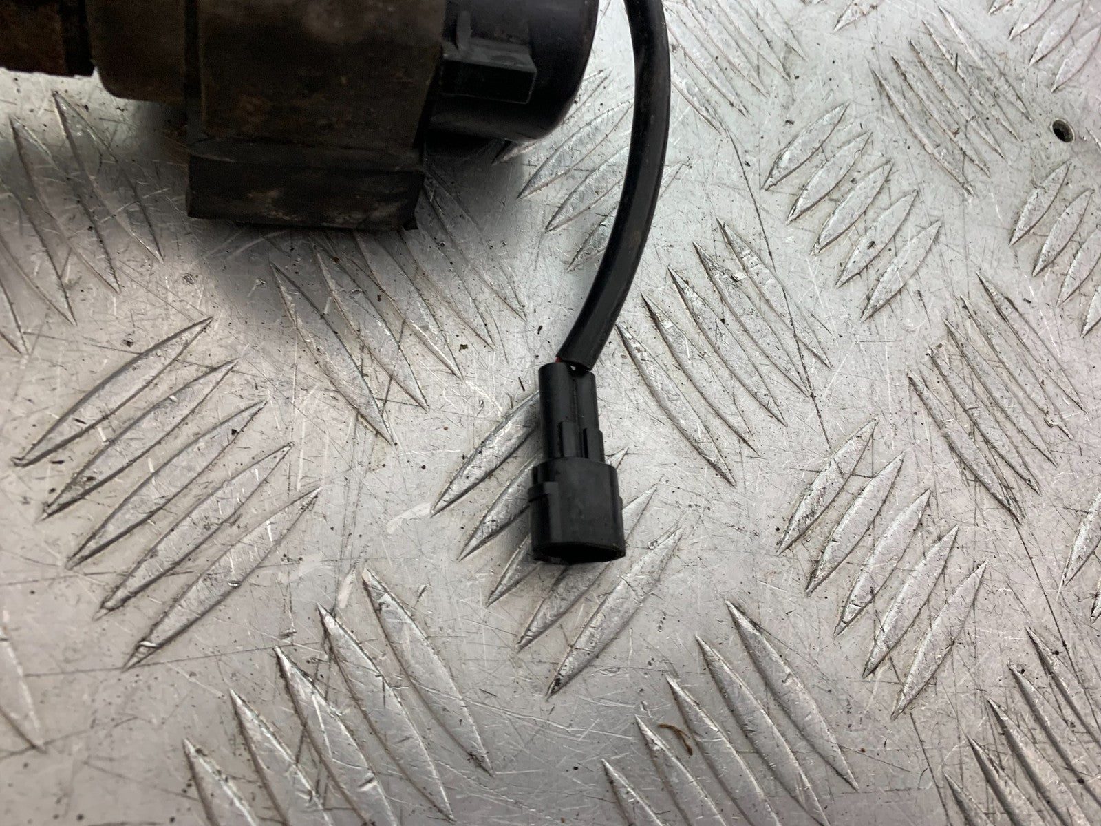 KAWASAKI ZX6R ZX6 J PETROL PUMP YEAR 2000 (CMB1312)