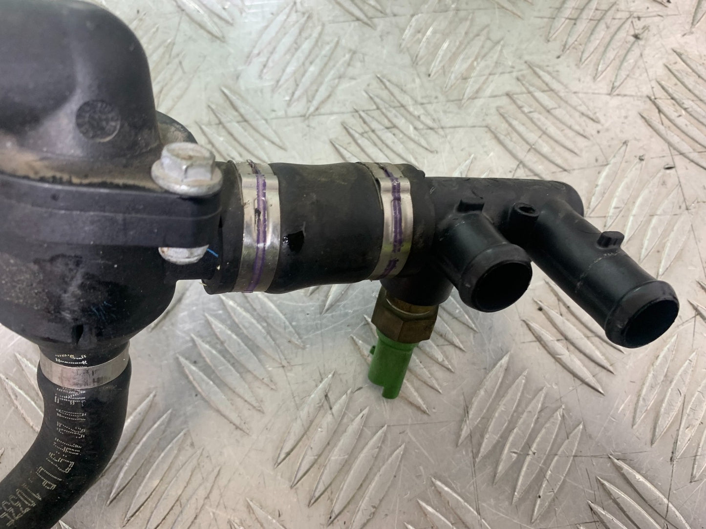 APRILIA RSV4 FACTORY THERMOSTAT  YEAR 2009-2012 (CMB1224)