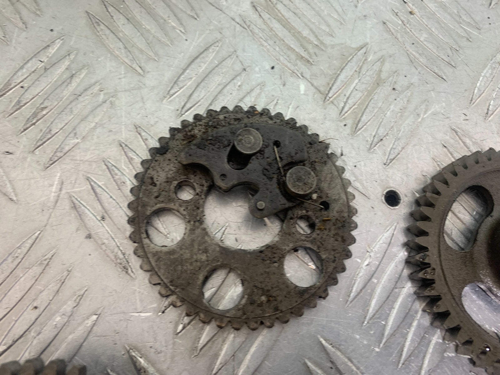 APRILIA 650 PAGASO STRADA ENGINE GEARS    YEAR 2005-2010 (CMB1057)