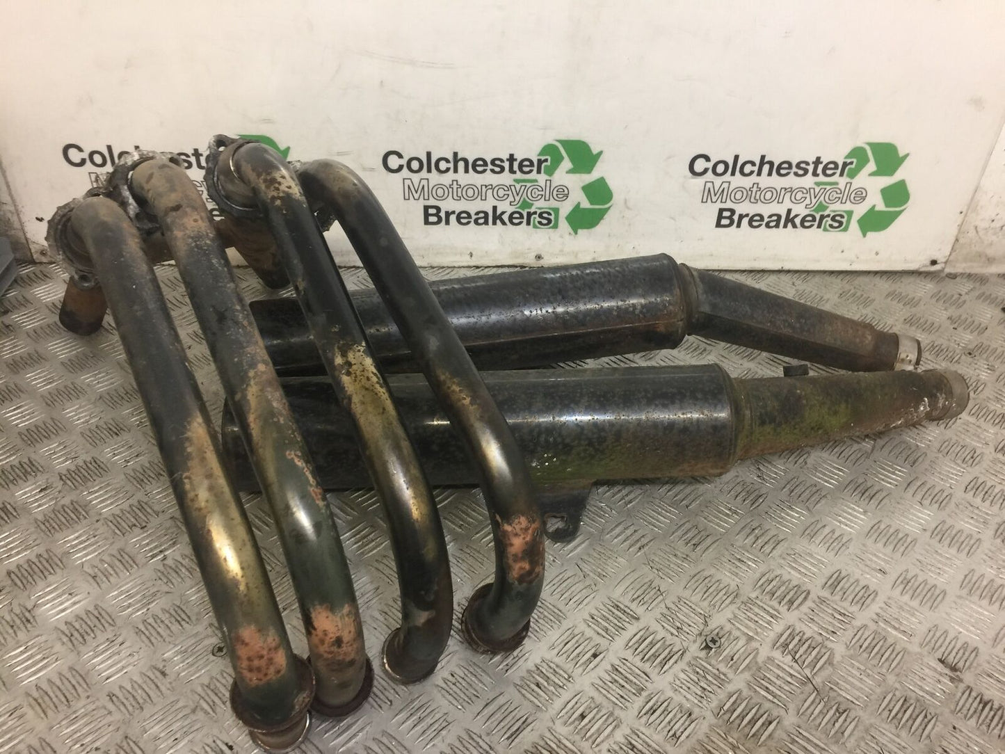 YAMAHA FJ1200 FJ 1200 EXHAUST   YEAR 1988 (STOCK 653)