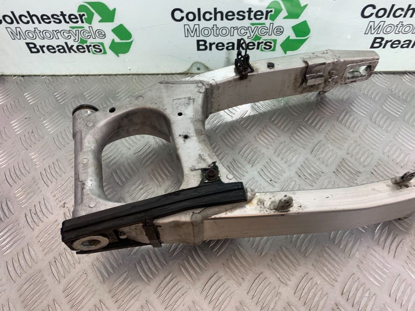 SUZUKI SV1000 SV 1000 K4 SWINGARM YEAR 2003-2007 (CMB1042)